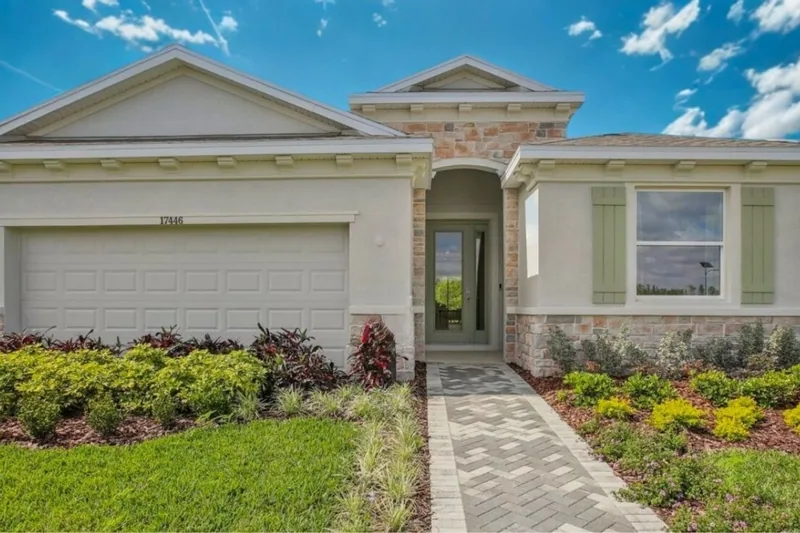 Angeline, obra nueva en Land O' Lakes, Florida