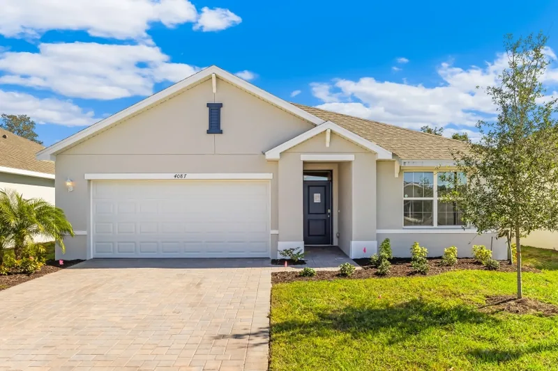Cape Coral Well & Septic, obra nueva en Cape Coral, Florida