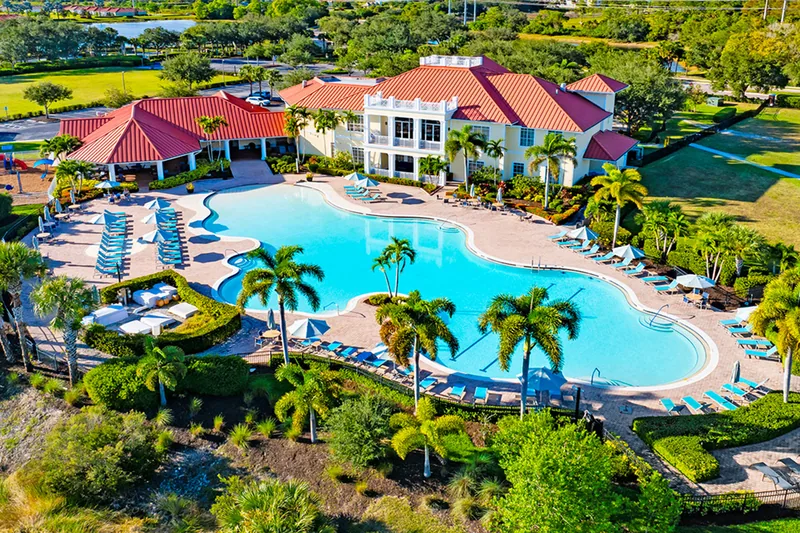 Hampton Lakes at River Hall II, obra nueva en Alva, Florida
