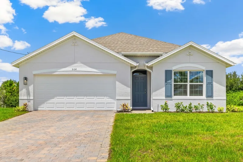 Lehigh Acres Spot Lots, obra nueva en Lehigh Acres, Florida