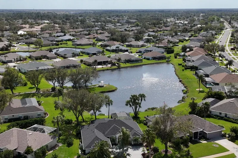 New Homes in North Port, obra nueva en Port Charlotte, Florida
