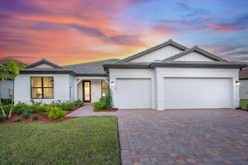 River Hall Country Club II, obra nueva en Alva, Florida