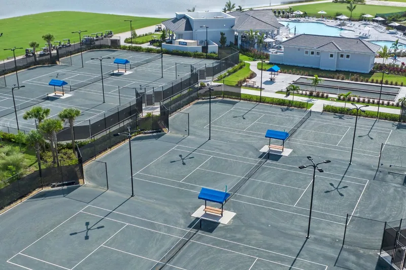 The National Golf Country Club · Coach Homes, obra nueva en Ave Maria, Florida