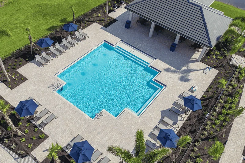 The Strand at Cedar Grove, obra nueva en North Port, Florida