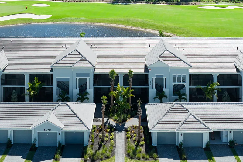 Webbs Reserve At Babcock Ranch · Veranda Condominiums, obra nueva en Punta Gorda, Florida
